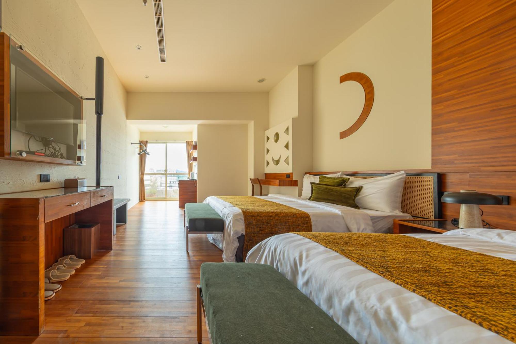 Sun Moon Lake Itathao Vacation Inn With Elevator Yuchi Esterno foto