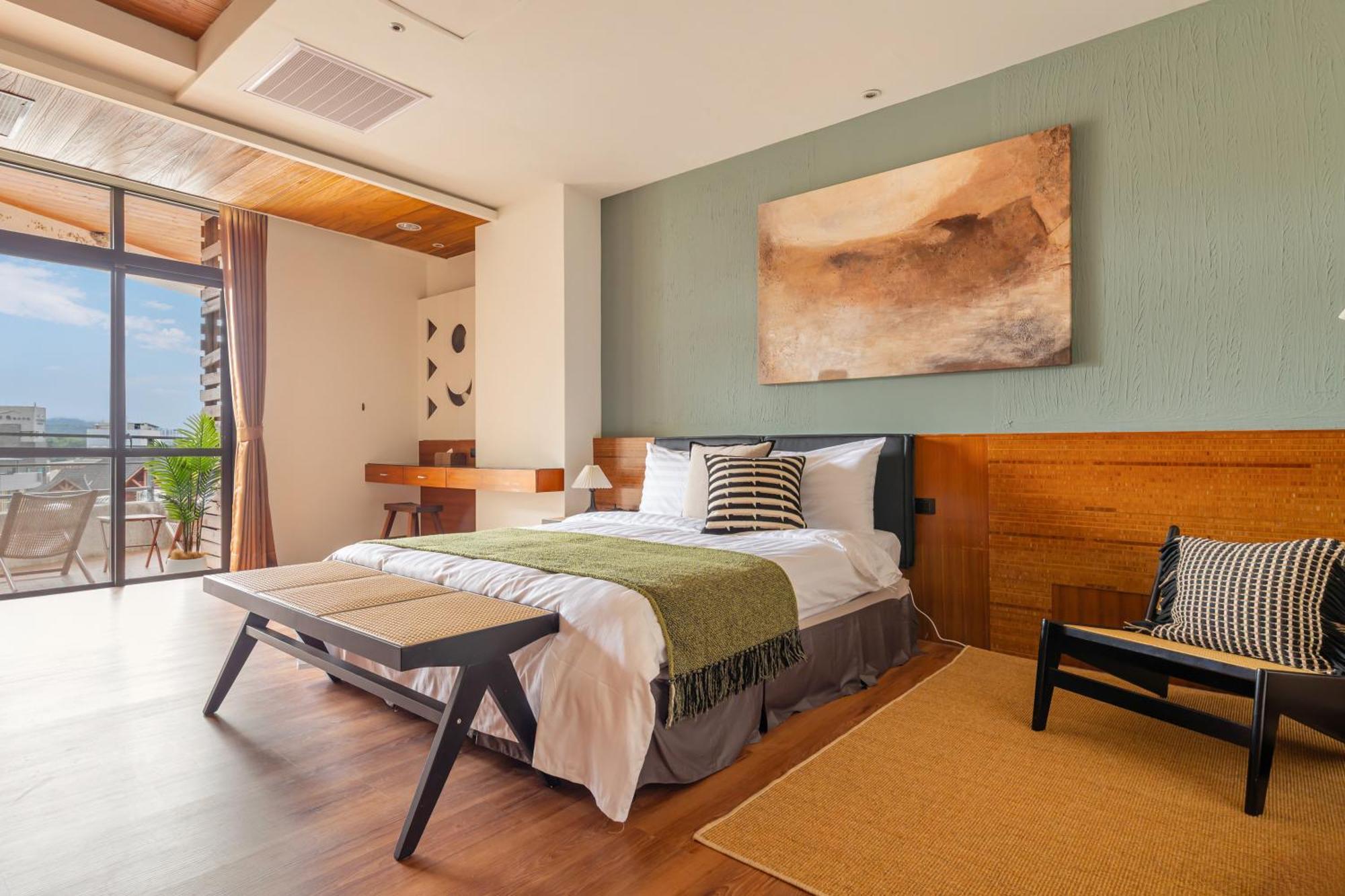 Sun Moon Lake Itathao Vacation Inn With Elevator Yuchi Esterno foto