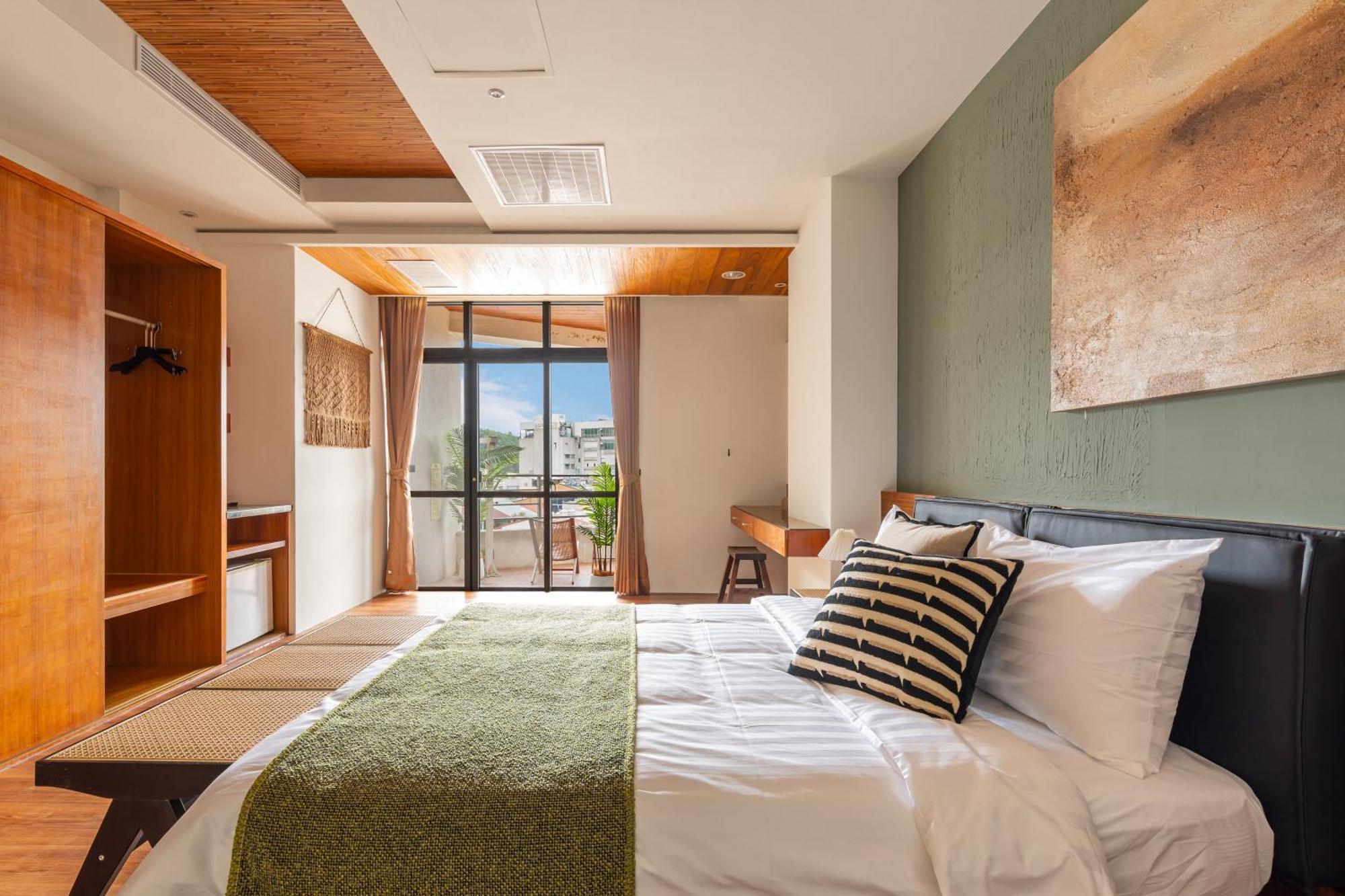 Sun Moon Lake Itathao Vacation Inn With Elevator Yuchi Esterno foto